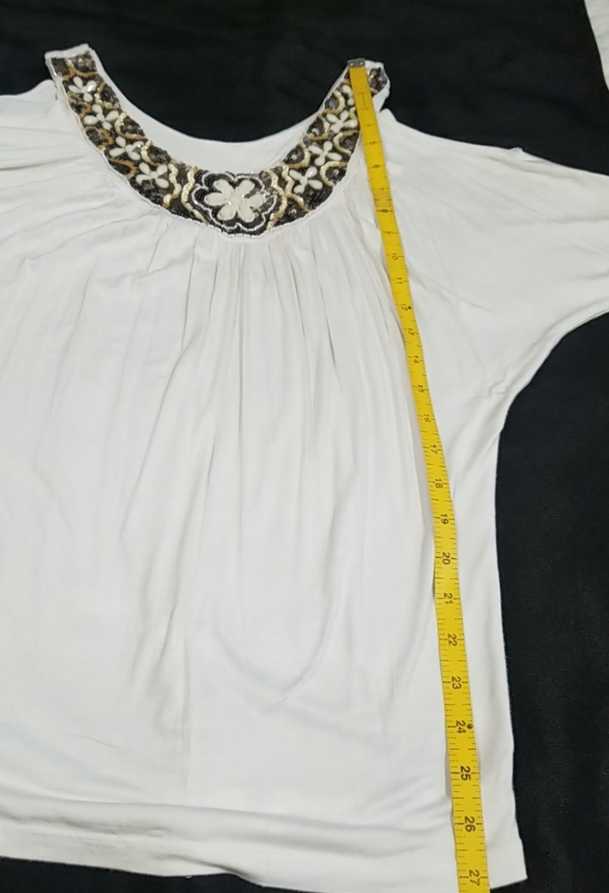 Lette beaded cold shoulder ivory top. Size S - Picture 10 of 13